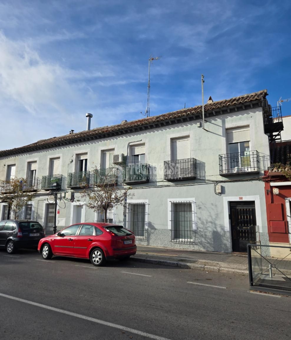 Vista exterior de Pis en venda en Aranjuez amb Aire condicionat i Balcó