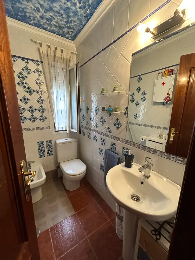 Baño de Casa o chalet en venta en Villalbilla con Jardín privado, Terraza y Trastero