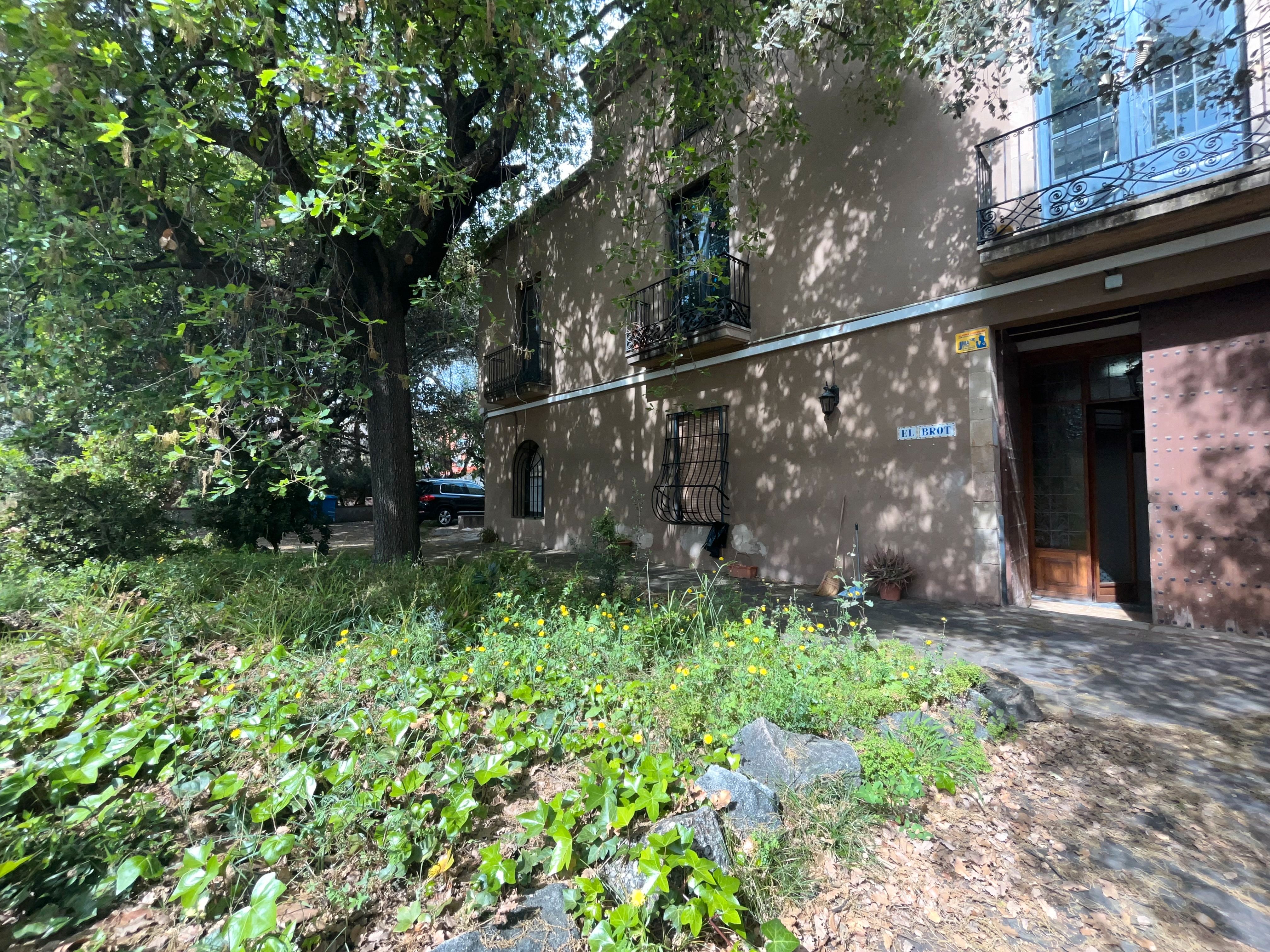 Exterior view of Country house for sale in Sant Joan Despí  with Private garden and Terrace