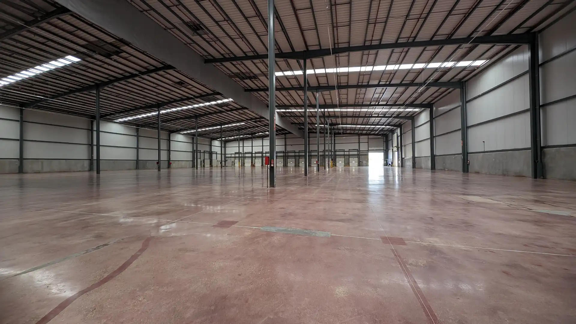 Nau industrial de lloguer en La Bisbal del Penedès