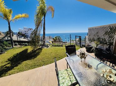 Appartement compact avec piscine à vendre à Torrox Pueblo