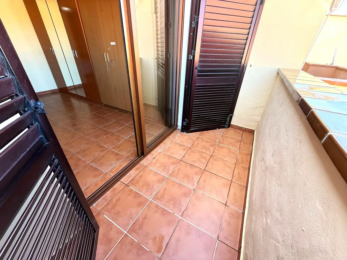 Einfamilien-Reihenhaus zum Verkauf in Pájara mit Privatgarten, Terrasse und Möbliert