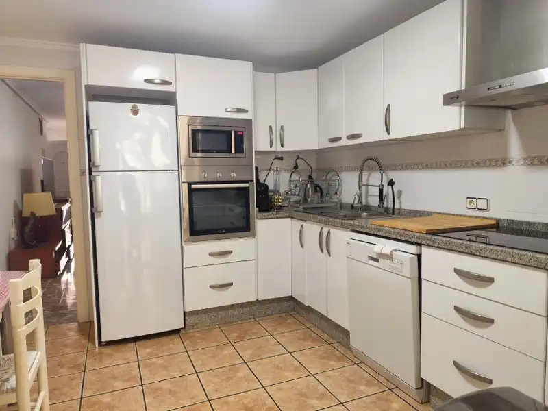 Cocina de Apartamento en venta en Cullera con Terraza, Trastero y Horno