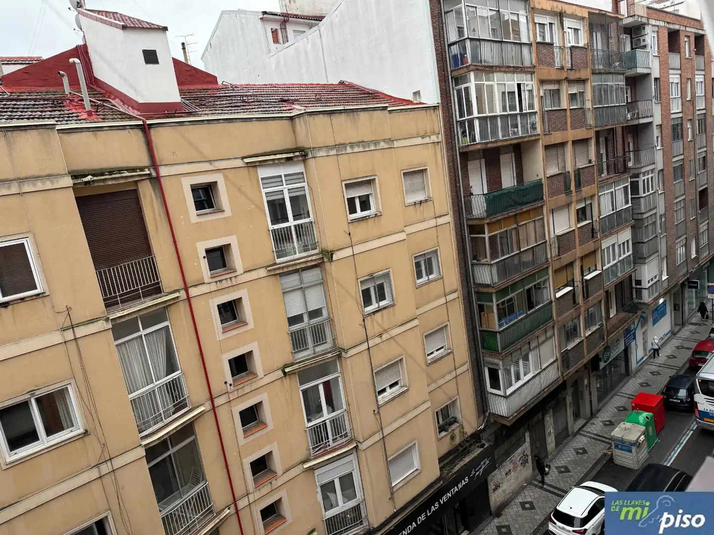 Vista exterior de Piso en venta en Valladolid con Calefacción, Parquet y Amueblado
