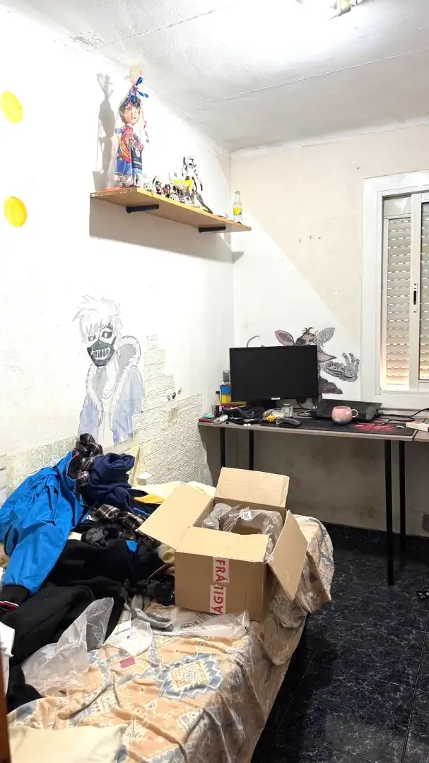 Piso en venta en Cornellà de Llobregat con Aire acondicionado y Horno