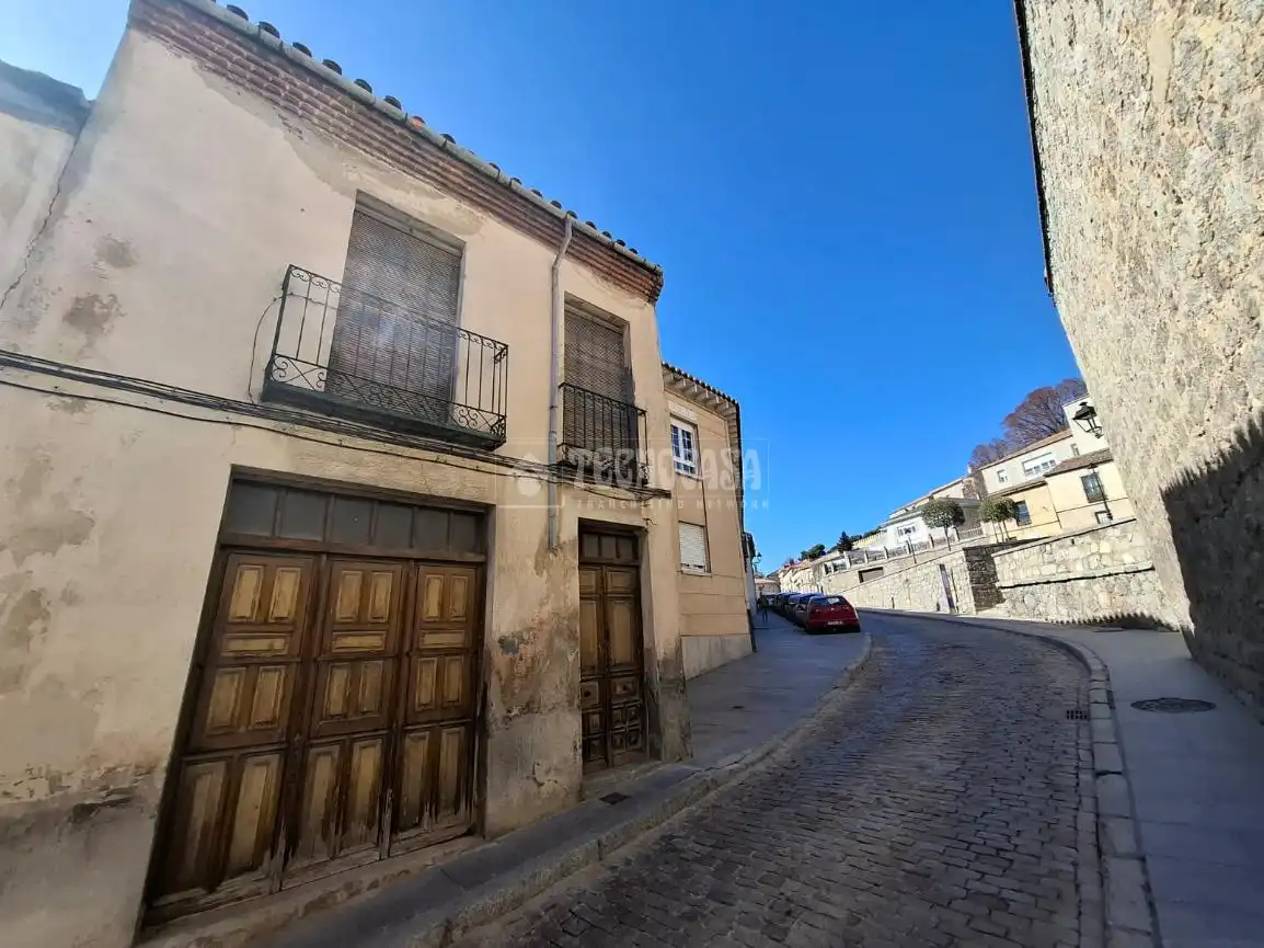 Vista exterior de Casa adosada en venta en Ávila