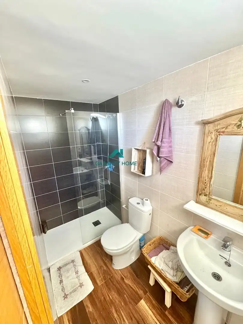Bathroom of Houses for sale in Villa del Prado