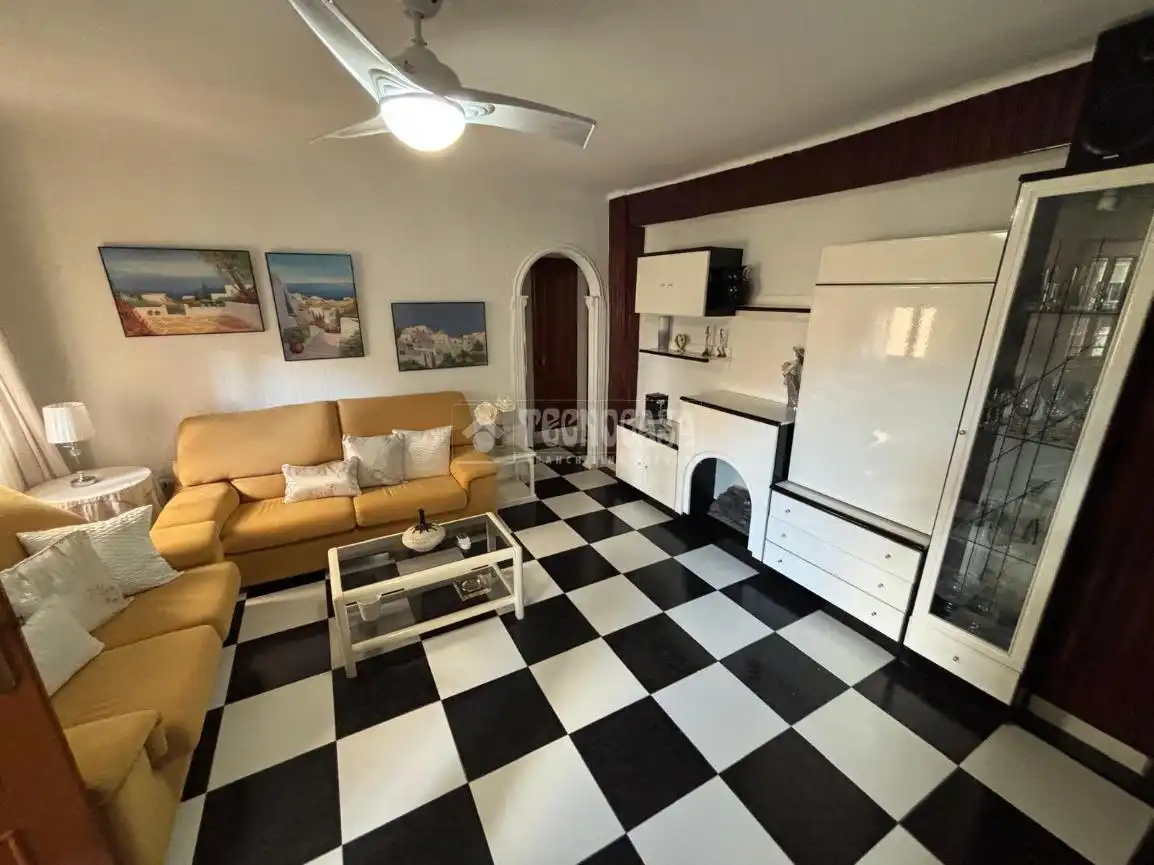 Living room of Flat for sale in Málaga  with Air Conditioner and Furnished