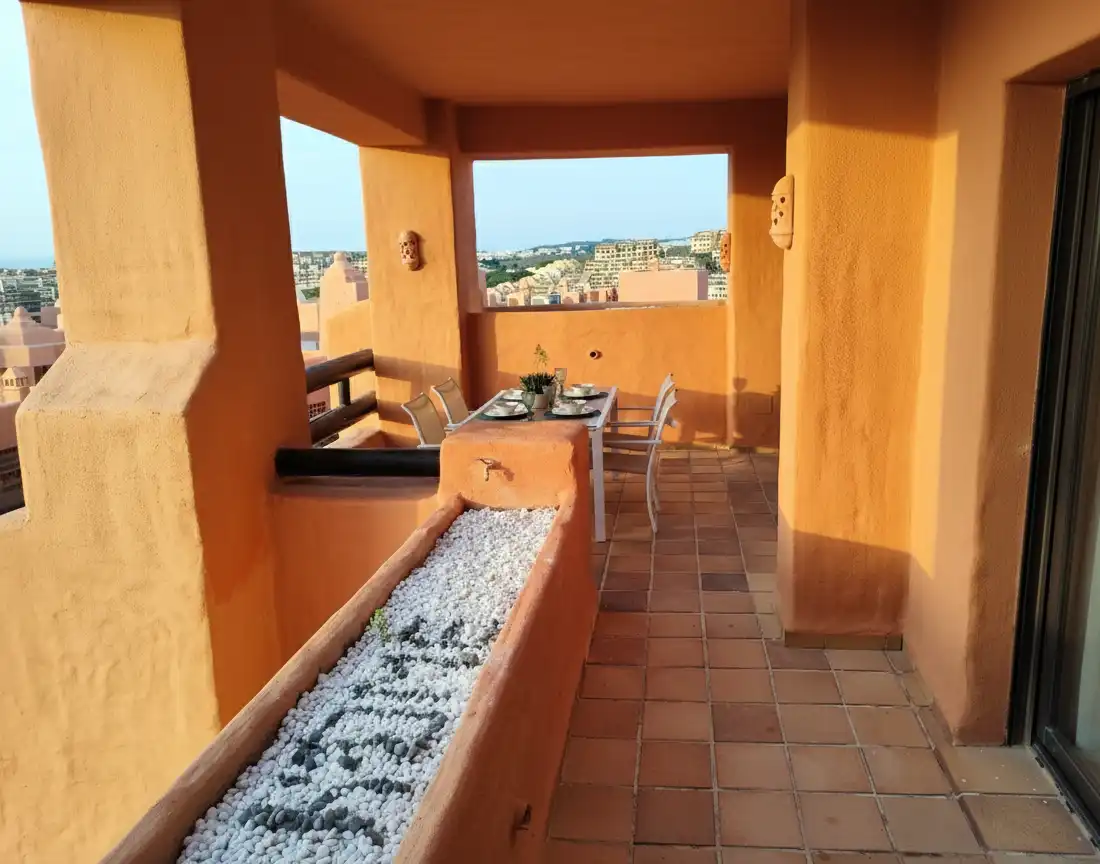 Terrassa de Apartament en venda en Manilva amb Aire condicionat, Terrassa i Piscina