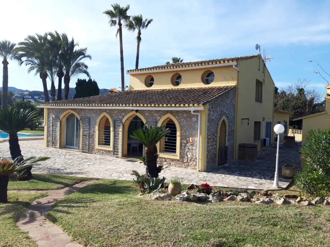 Vista exterior de Casa o chalet de alquiler en Pedreguer con Aire acondicionado, Calefacción y Jardín privado