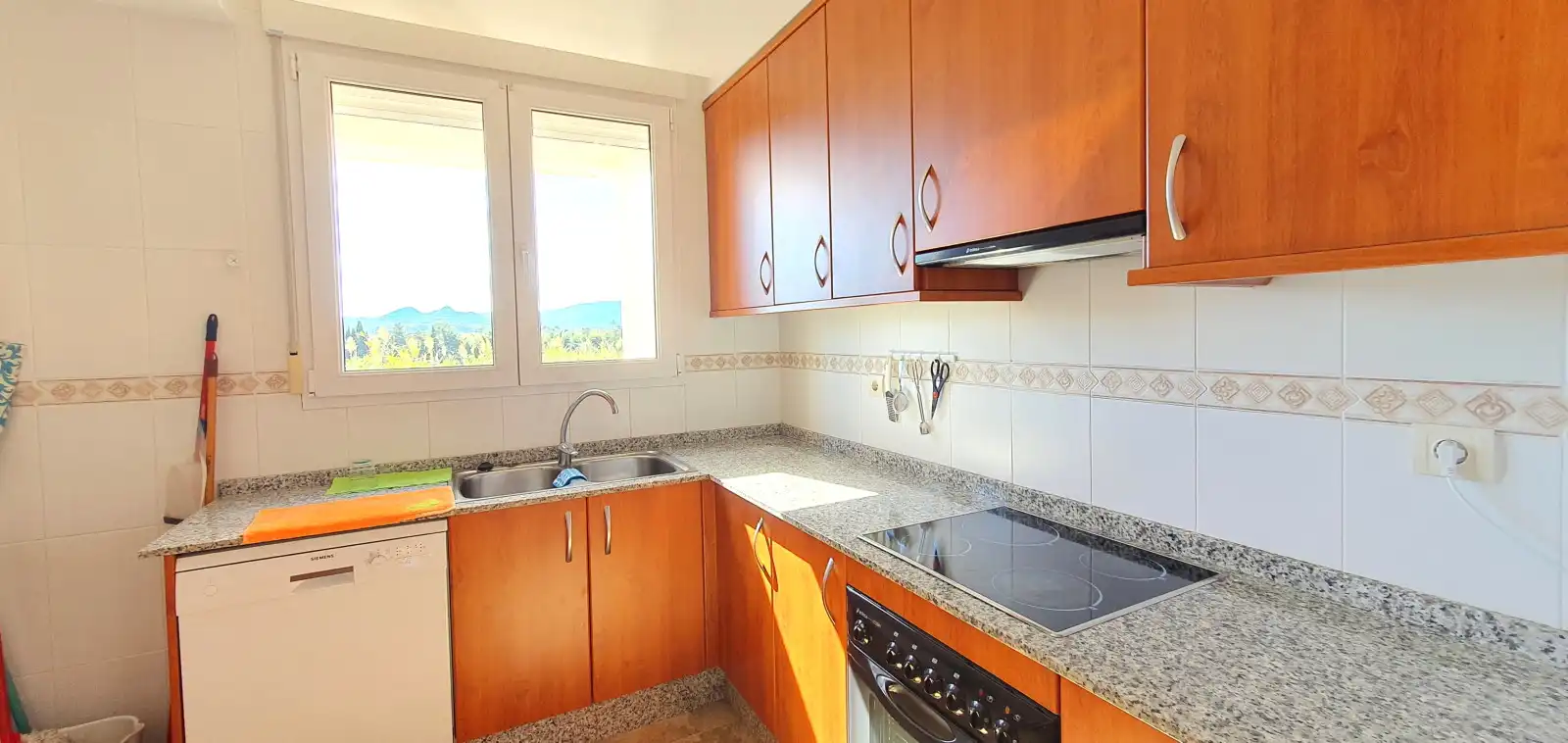 Küche von Wohnungen zur Miete in Dénia mit Klimaanlage, Heizung und Terrasse