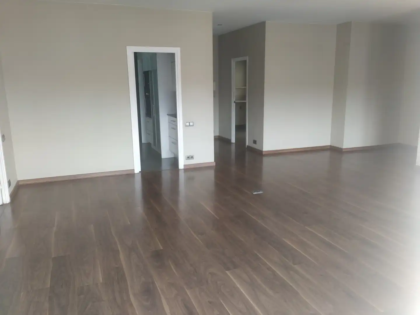 Sala de estar de Ático de alquiler en Barcelona con Calefacción, Horno y Balcón