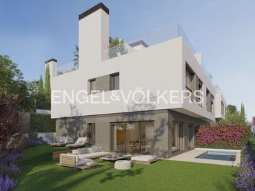 Maison mitoyenne avec piscine à vendre à Rozas Centro