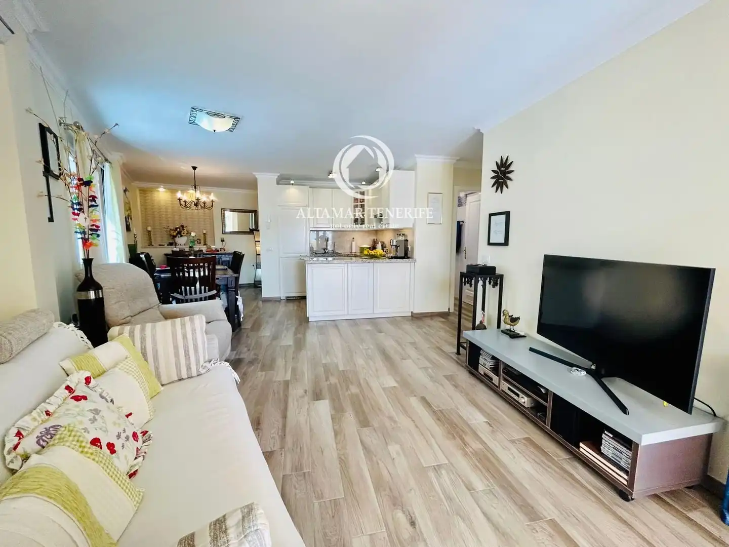 Apartamento con piscina en venta en Costa Adeje, imagen 9