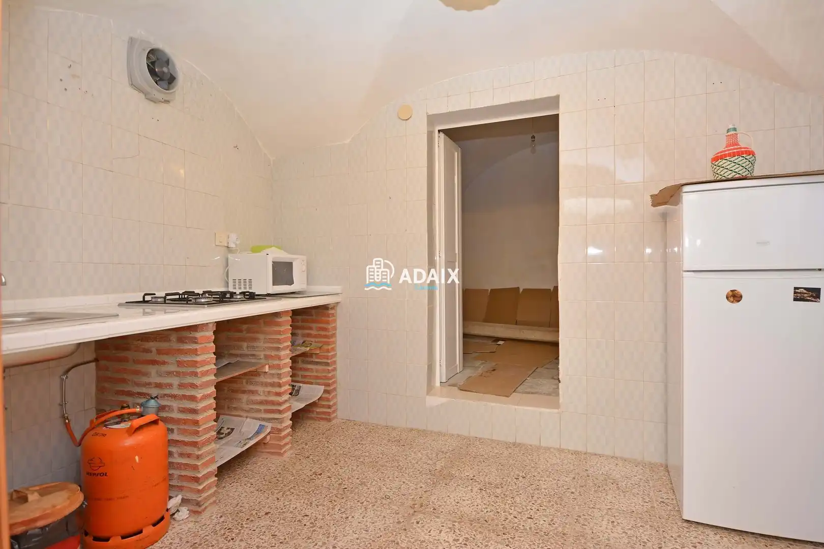 Kitchen of Detached homes for sale in Montánchez  with Terrace and Storage room