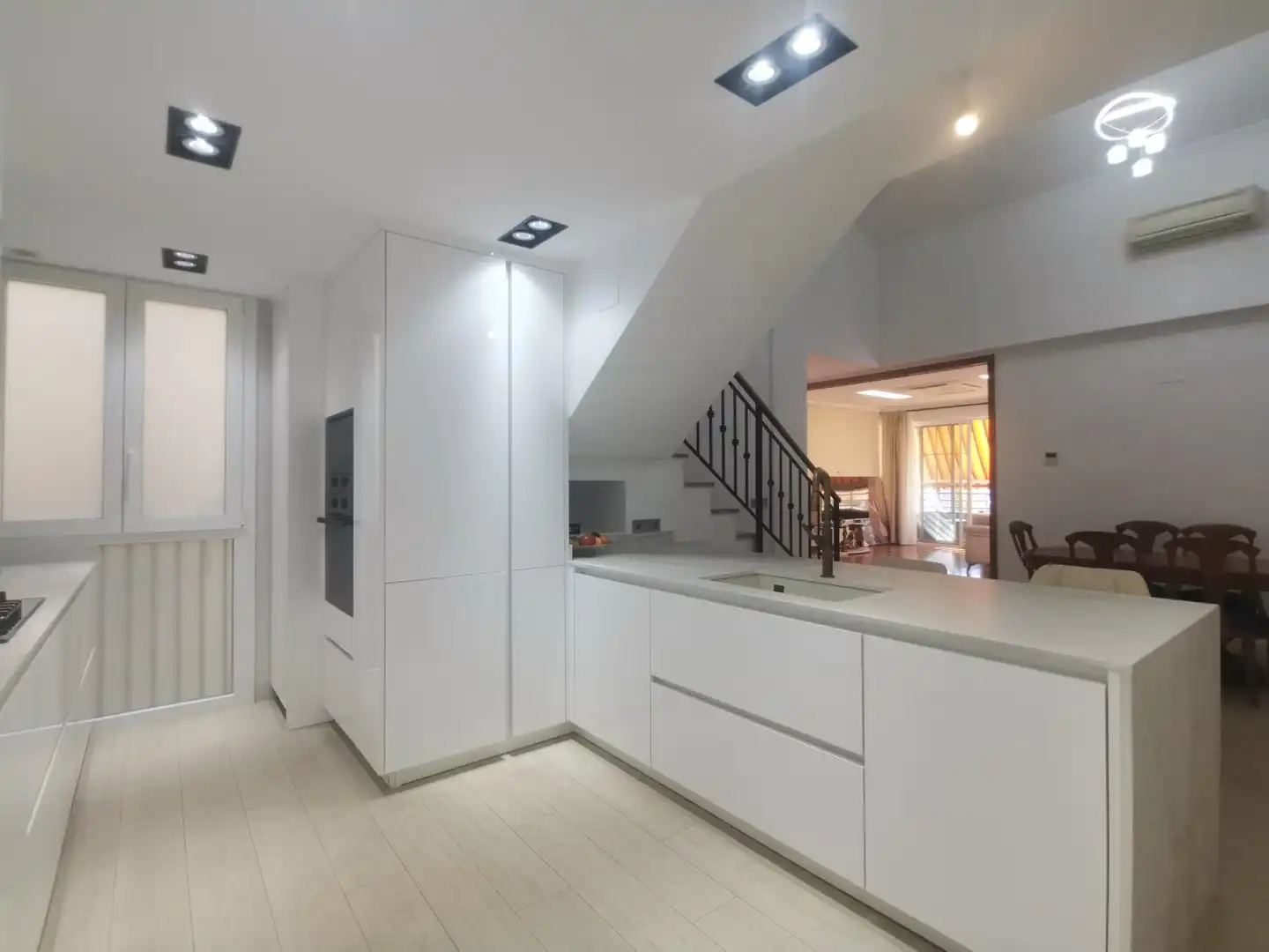 Penthouse with terrace for sale in Calle JACINTO LABAILA