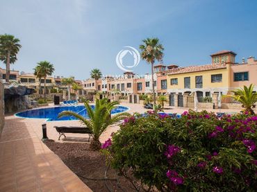 Reihenhaus mit Pool zum Verkauf in la Enramada