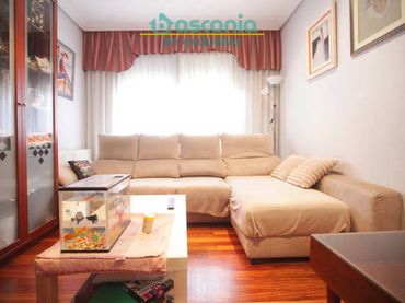 Appartamento con balcone in vendita a Fauste Kalea