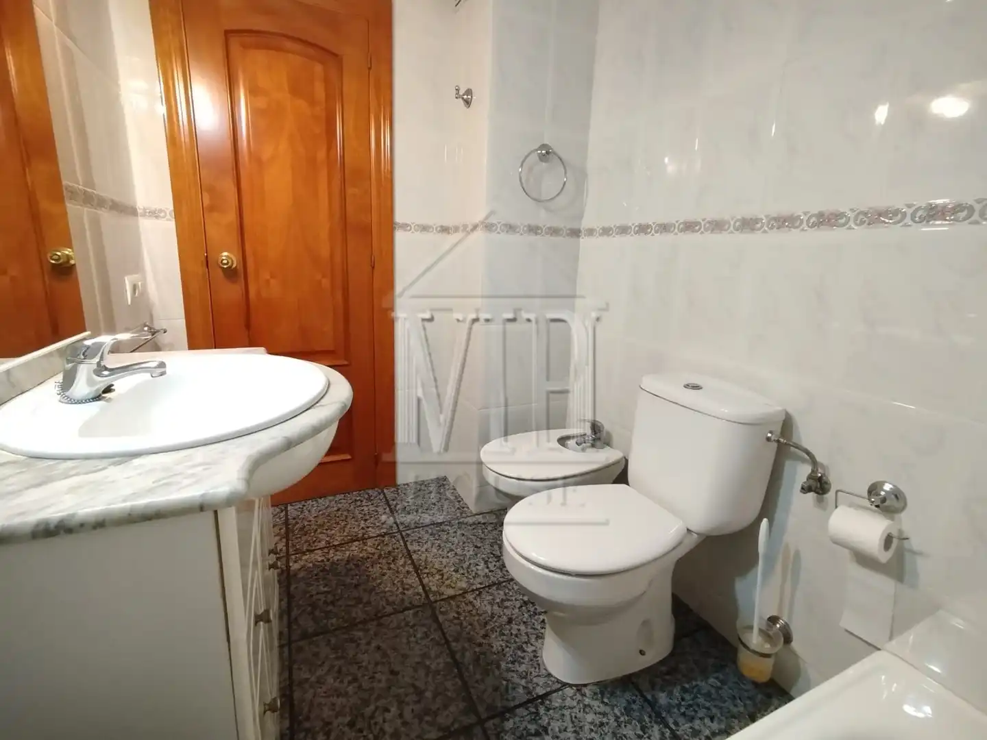 Bathroom of Flat for sale in Pineda de Mar  with Balcony