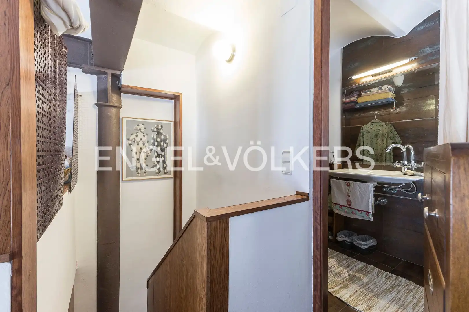 Piso en venta en Barcelona con Calefacción y Amueblado