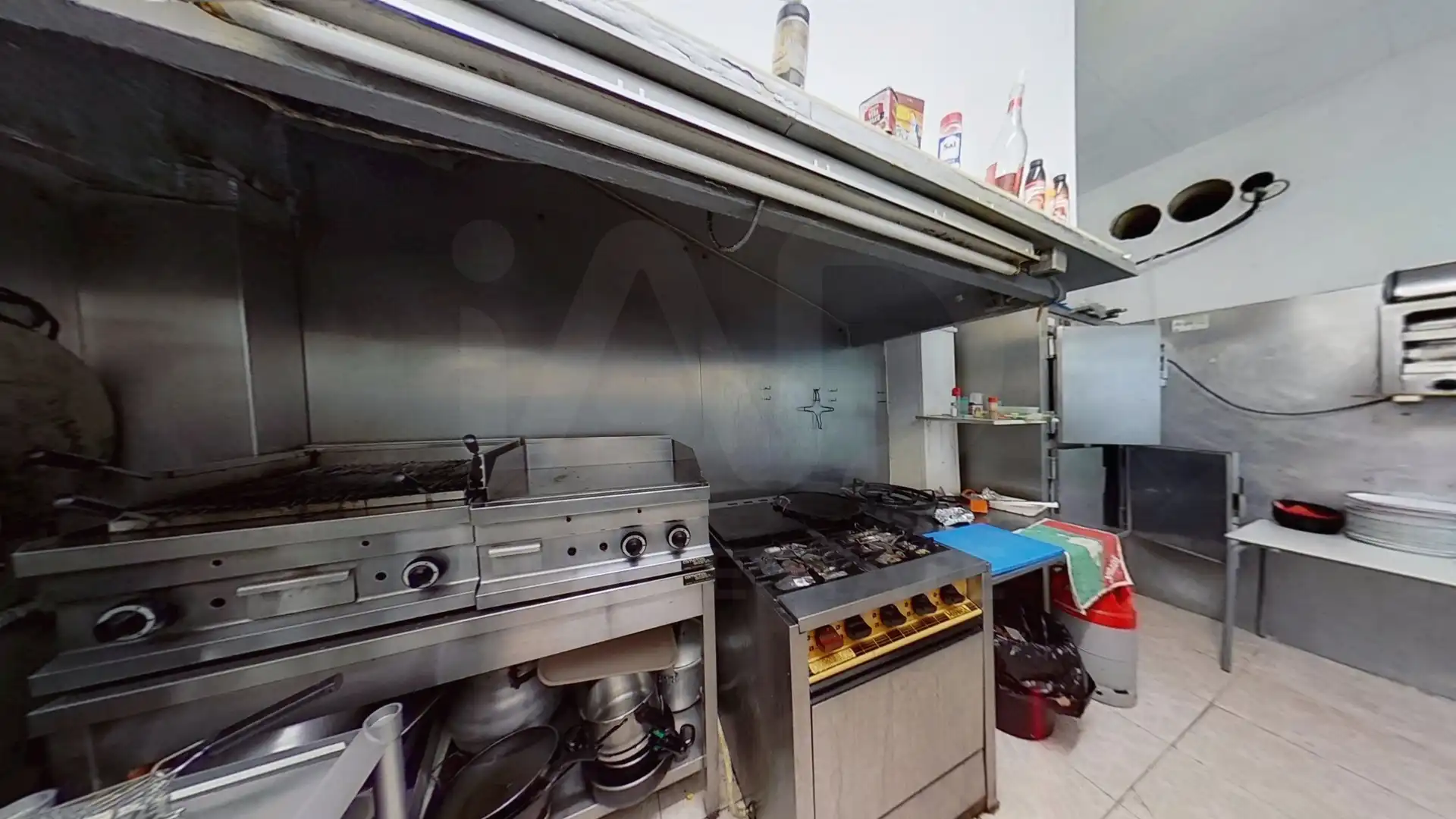Cocina de Local en venta en Tortosa