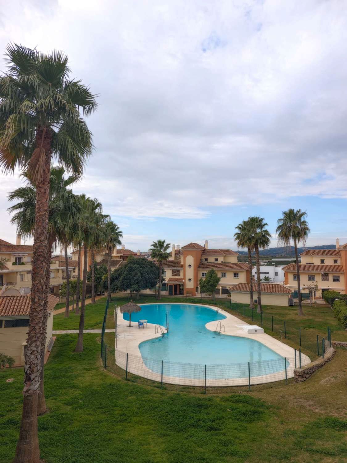 Swimming pool of Planta baja for sale in Vélez-Málaga  with Air Conditioner, Terrace and Swimming Pool