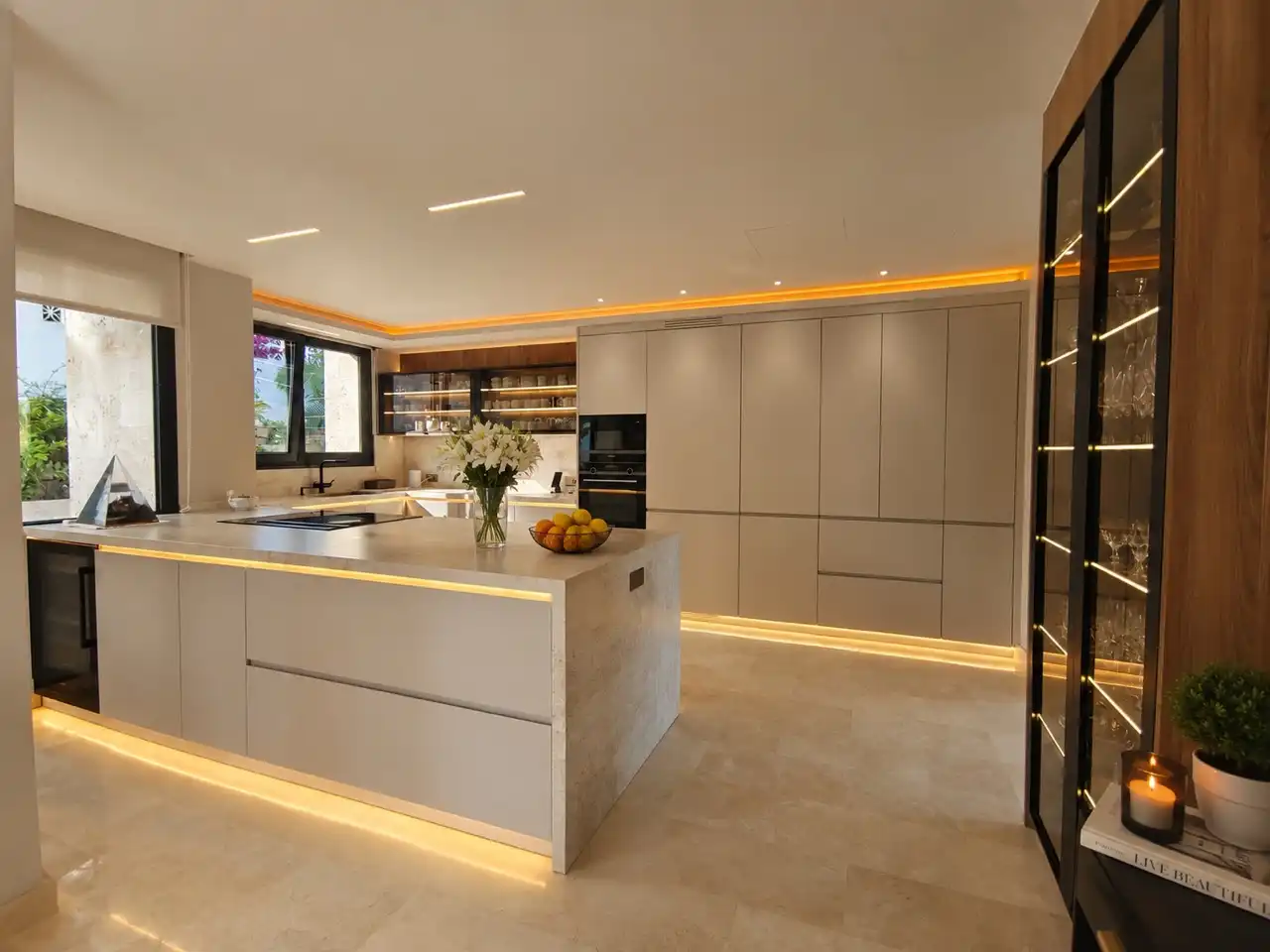 Chalet con piscina en venta en Avenida los Pinos 303, imagen 9