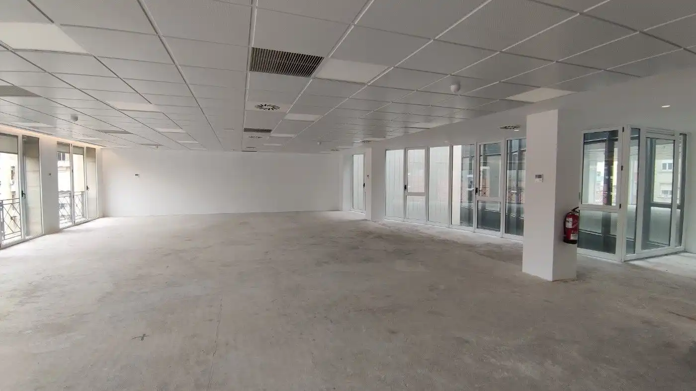 Büro zur Miete in Barcelona mit Heizung