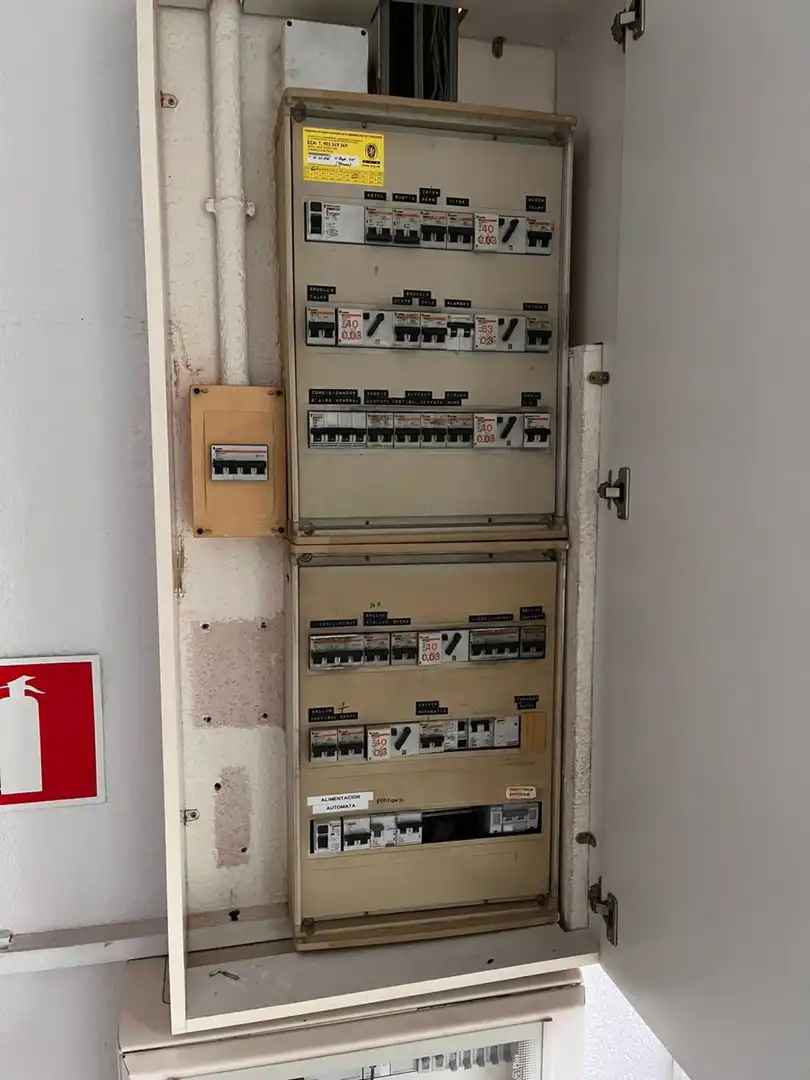 Gewerbefläche zur Miete in Calle Ample 315, imagen 13