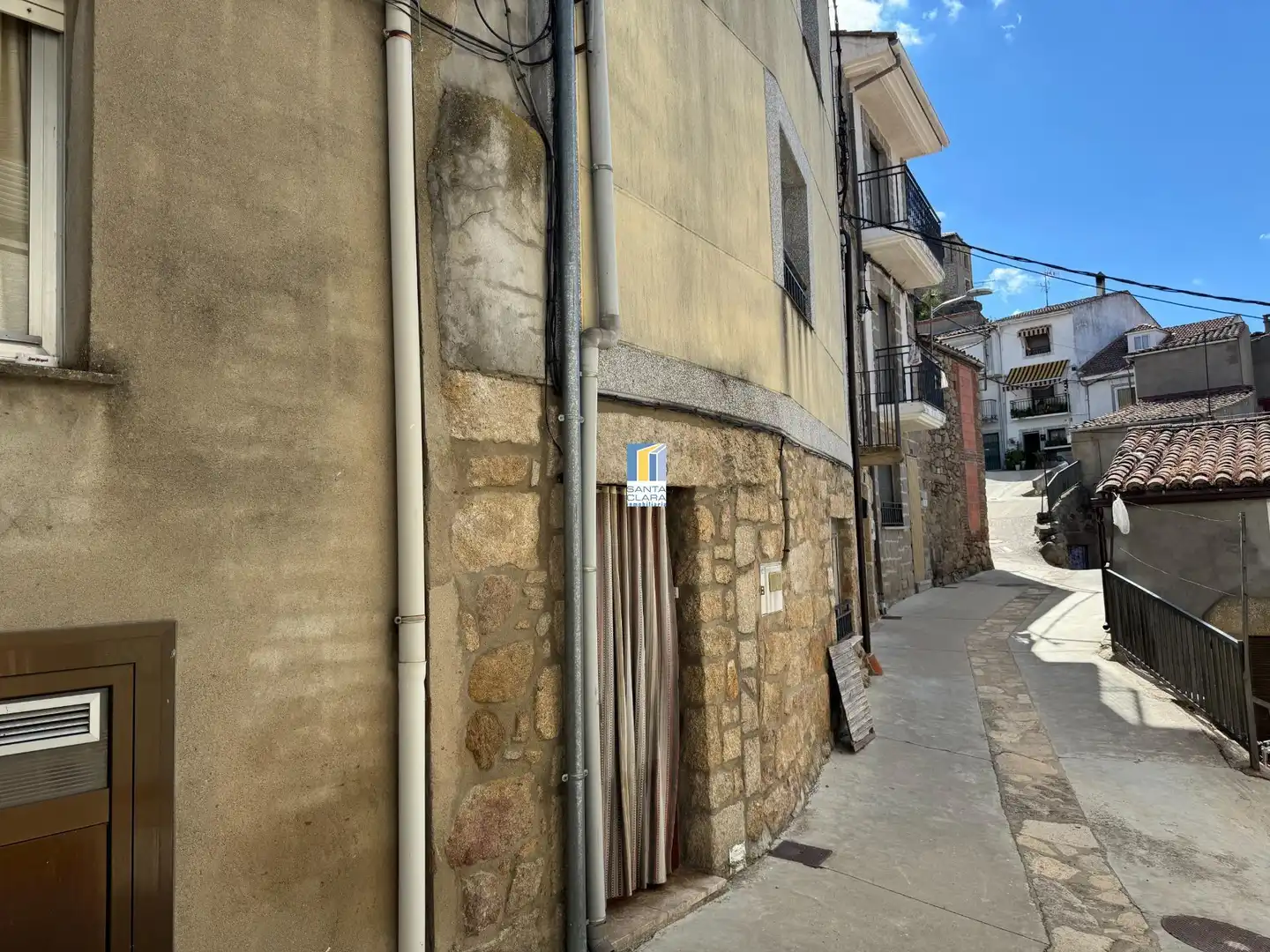 Vista exterior de Casa o xalet en venda en Fermoselle amb Jardí privat