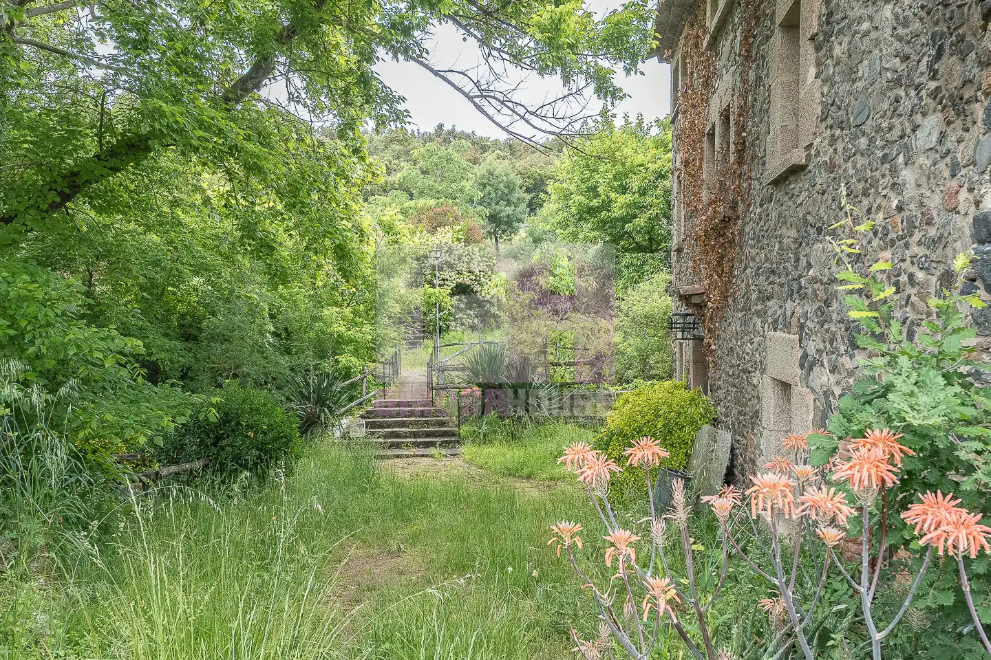 Garden of Houses for sale in Caldes de Malavella  with Air Conditioner, Heating and Private garden