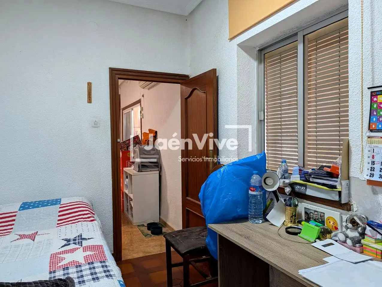 Dormitori de Pis en venda en Linares amb Aire condicionat, Terrassa i Moblat