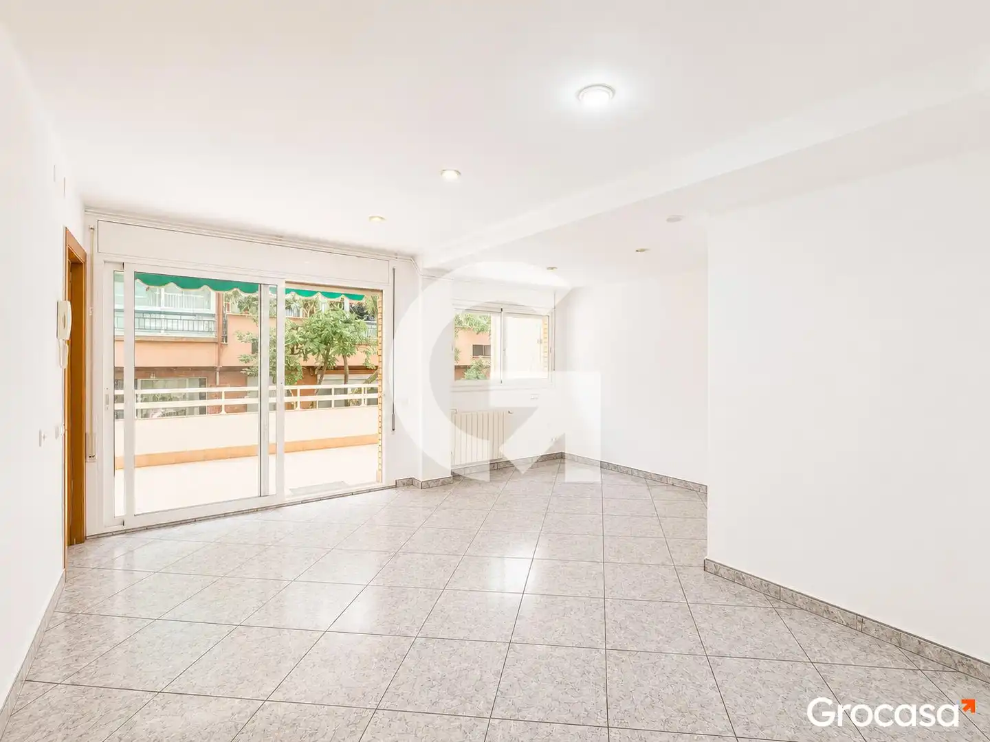 Sala de estar de Piso en venta en Barcelona con Calefacción, Terraza y Trastero