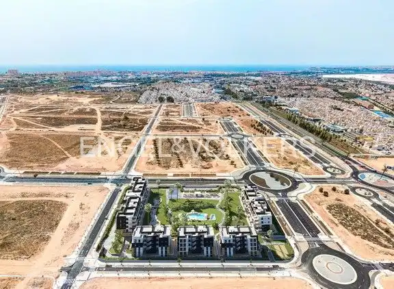 Vista exterior de Àtic en venda en Torrevieja amb Aire condicionat, Calefacció i Terrassa