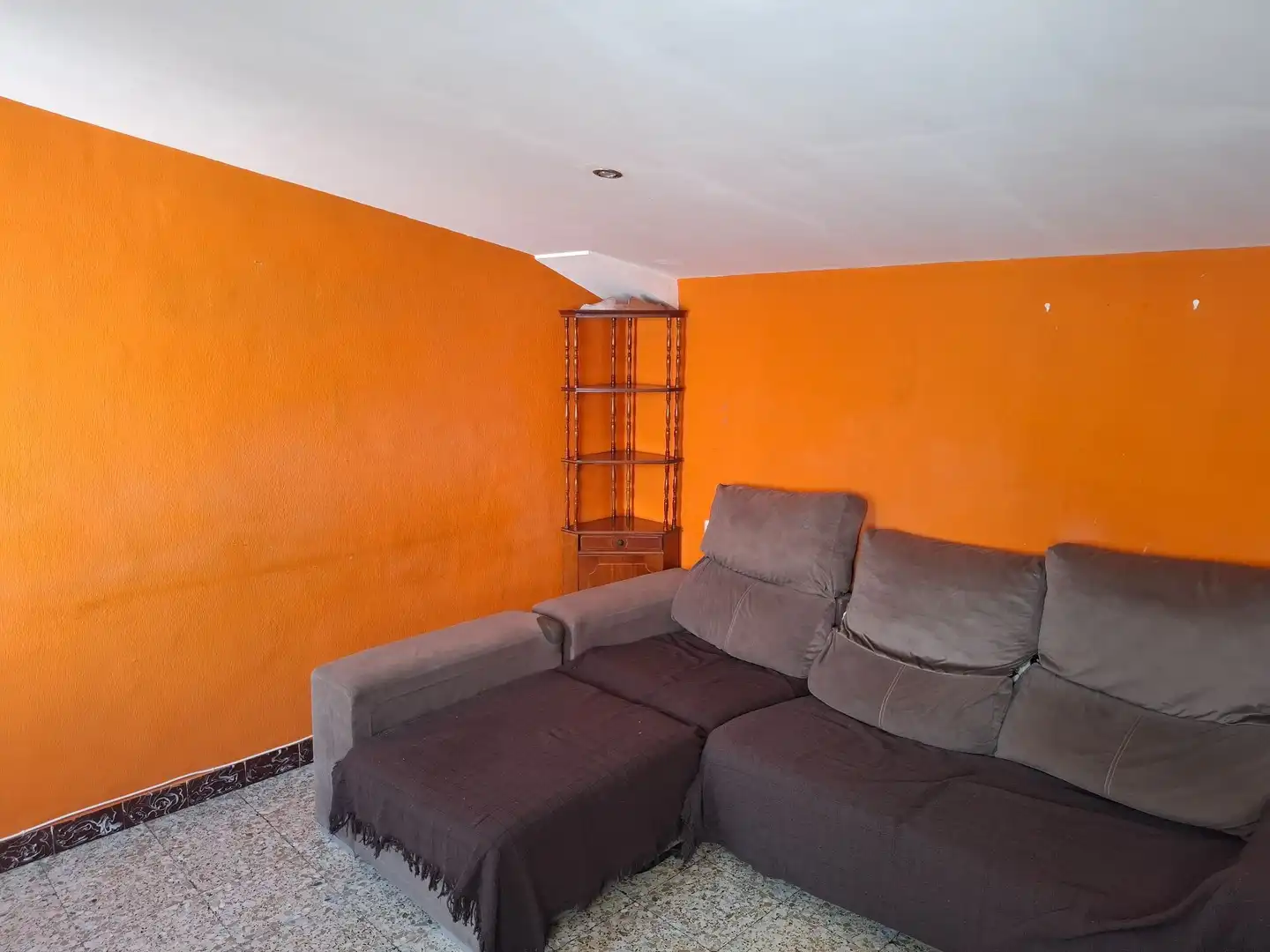 Sala d'estar de Àtic en venda en Ourense Capital  amb Calefacció i Moblat