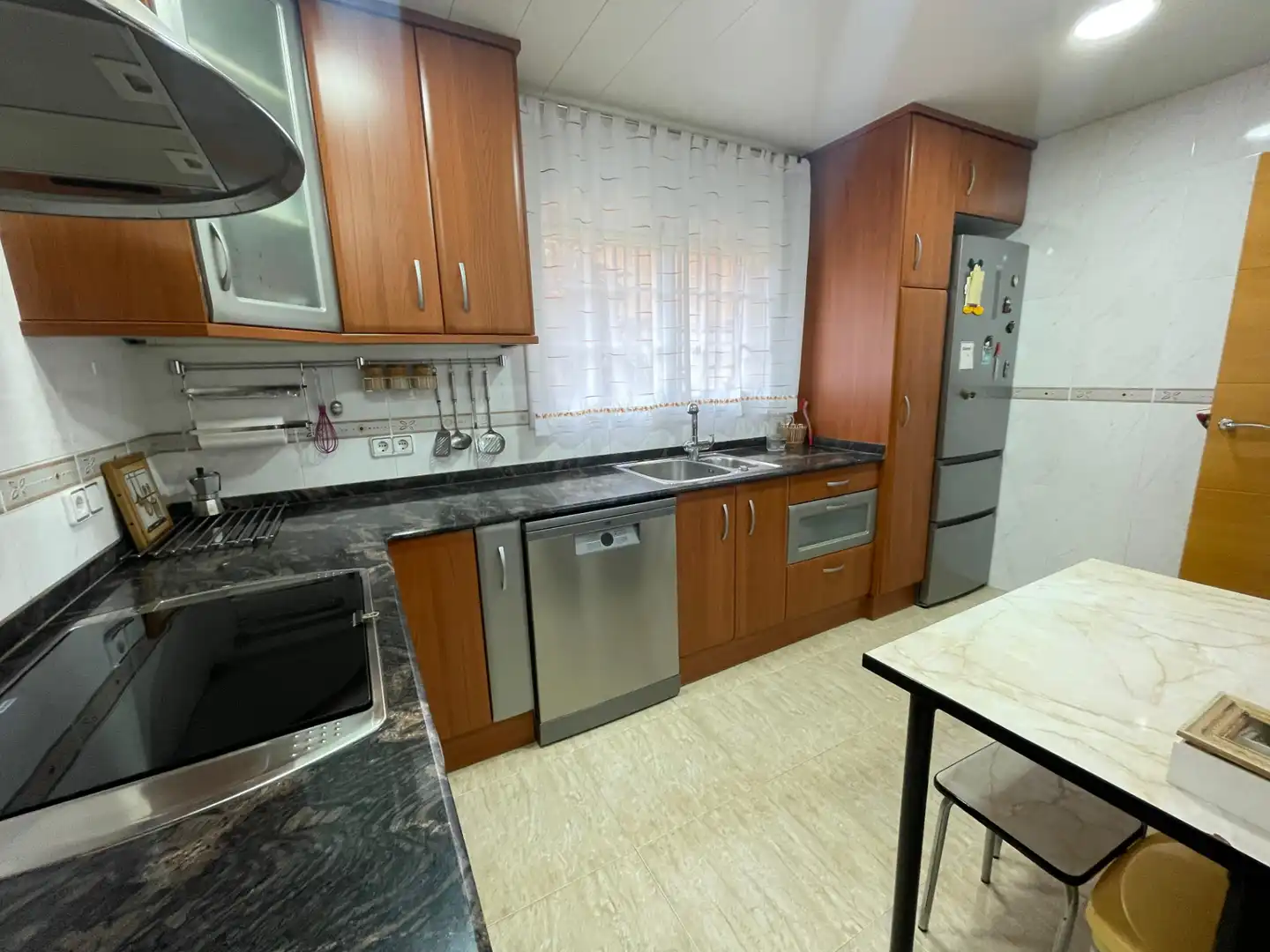 Kitchen of Detached homes for sale in Santa Coloma de Gramenet  with Air Conditioner, Heating and Terrace