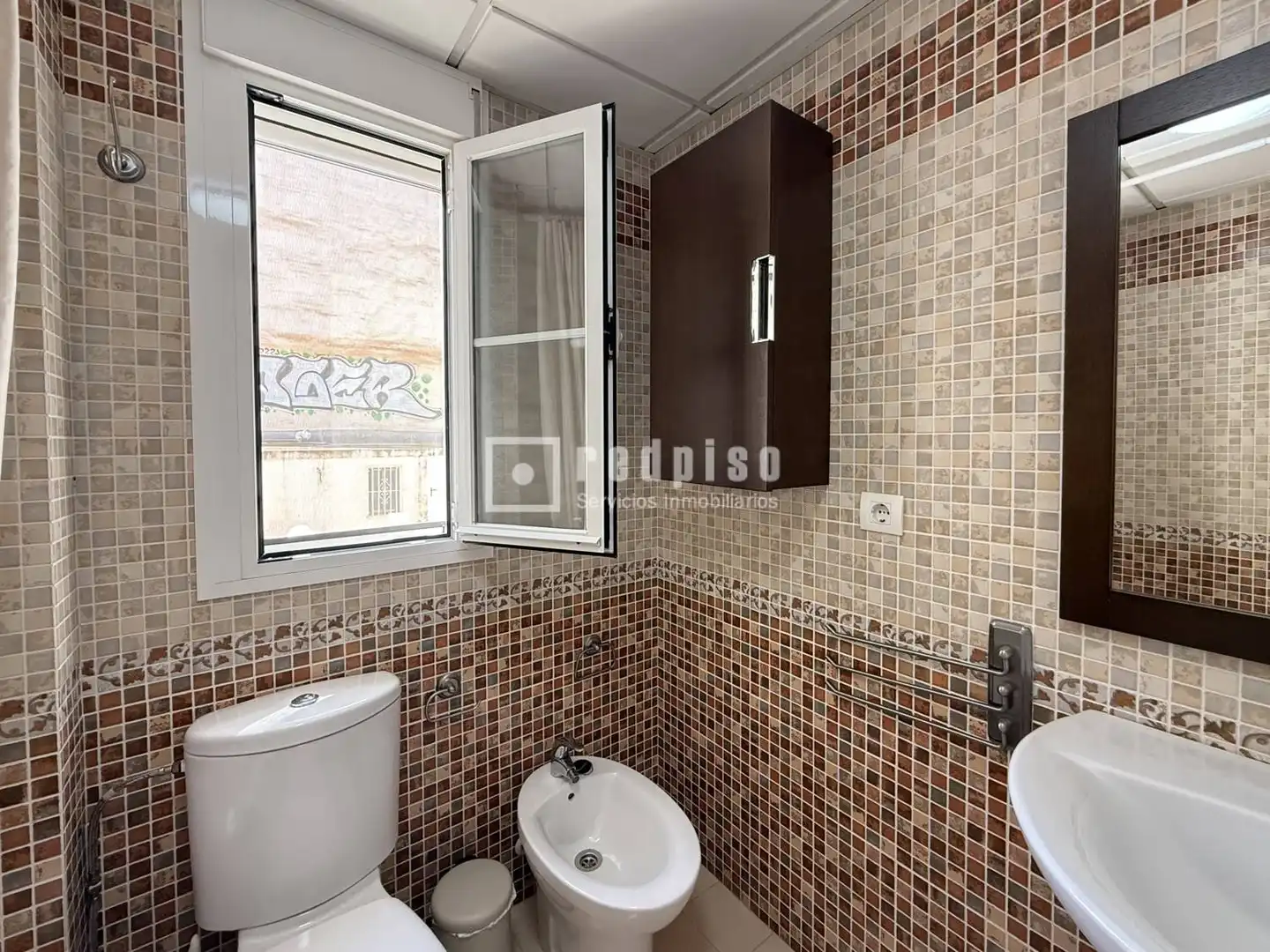 Baño de Piso de alquiler en Málaga con Aire acondicionado y Amueblado