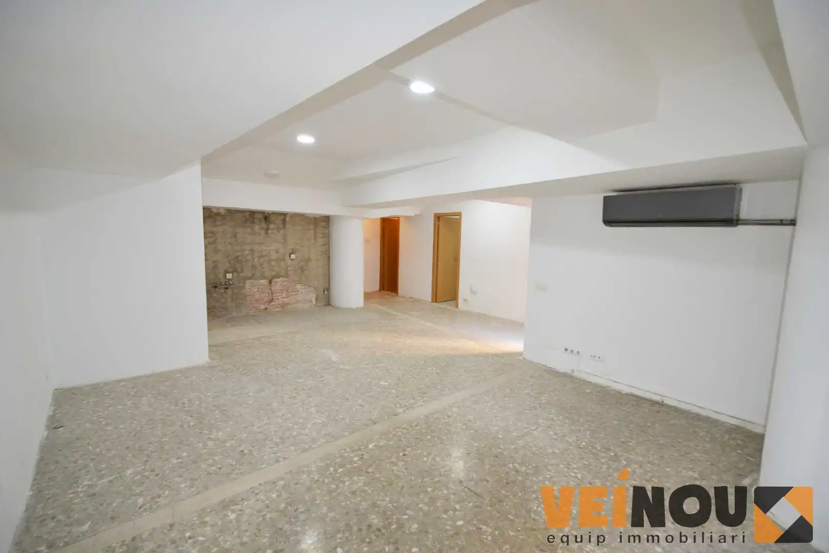 Gewerbefläche zum Verkauf in Carrer Creu Coberta, imagen 46
