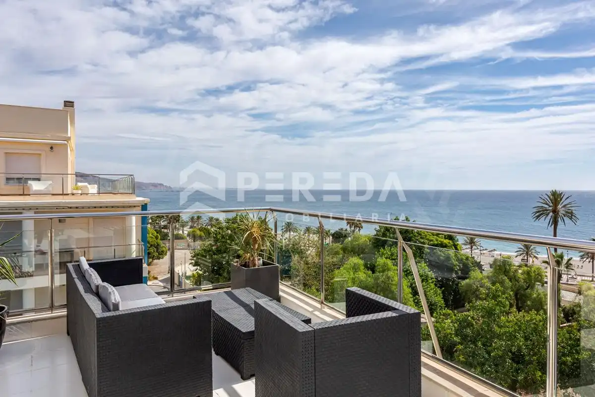 Terraza de Ático en venta en Roquetas de Mar con Aire acondicionado, Terraza y Piscina comunitaria
