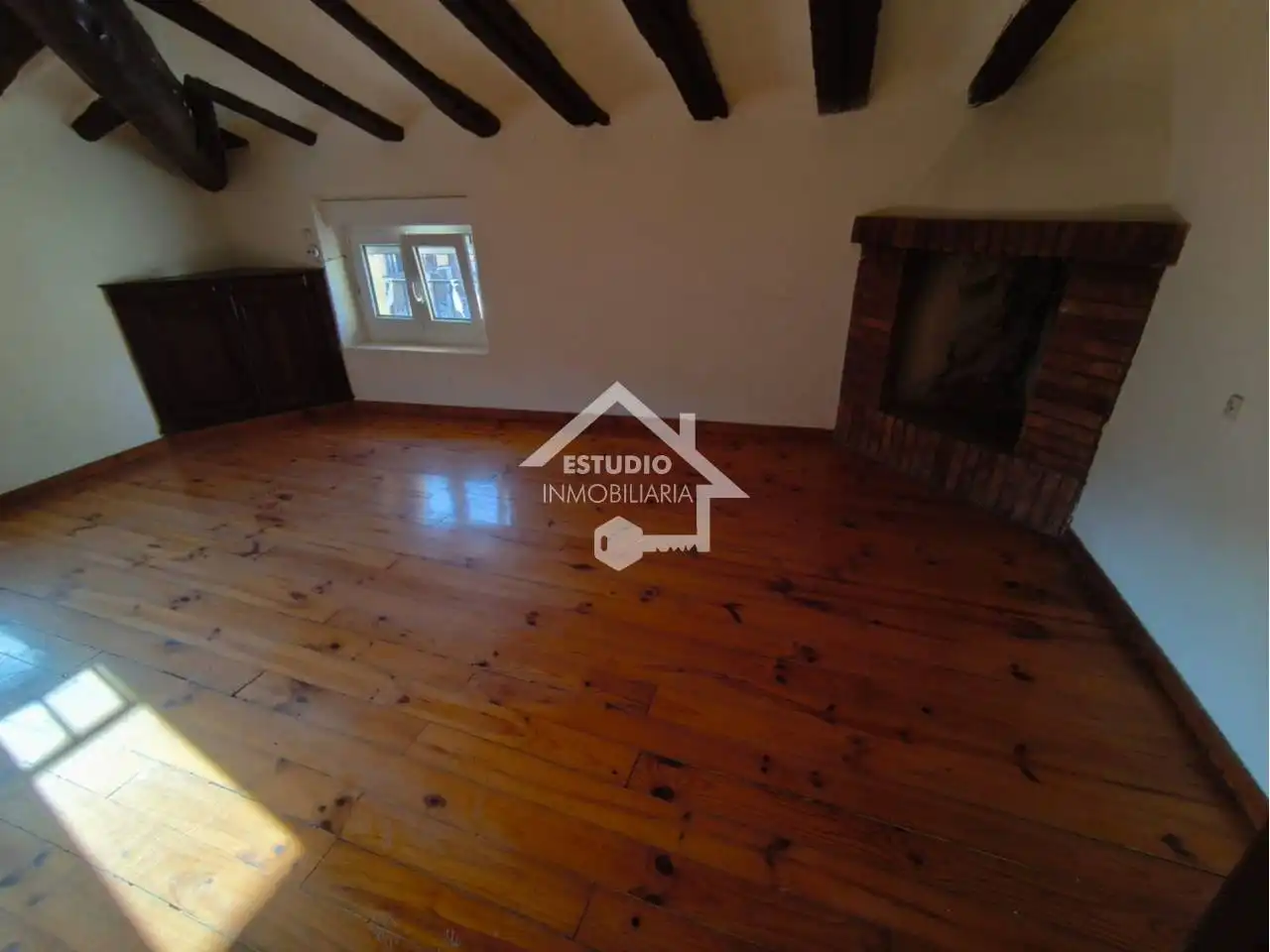 Sala d'estar de Casa o xalet en venda en Lodosa amb Calefacció i Terrassa