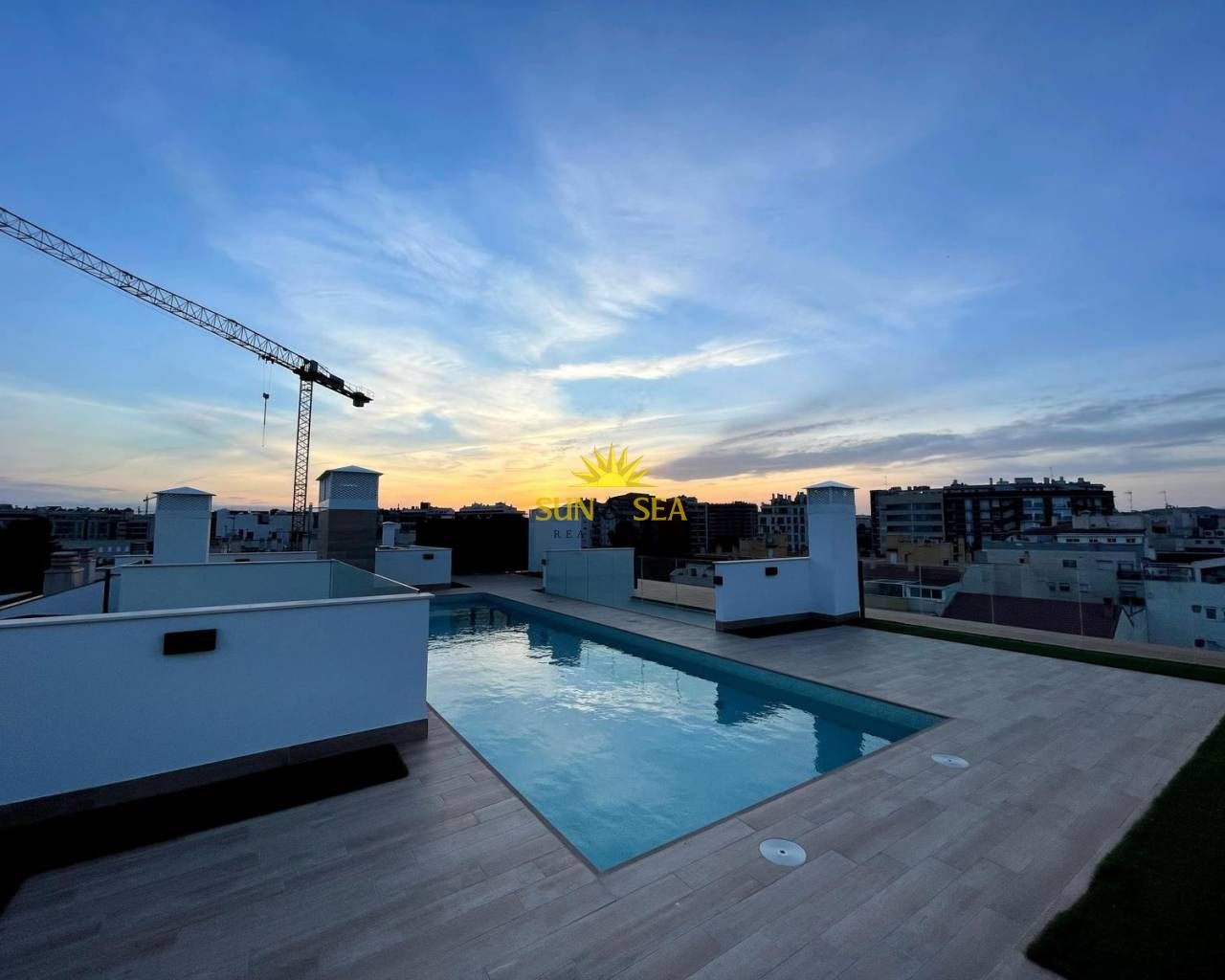 Piscina de Apartament de lloguer en  Murcia Capital amb Aire condicionat, Calefacció i Piscina