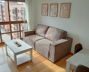 Living room of Apartment to rent in  Madrid Capital  with Air Conditioner, Heating and Swimming Pool