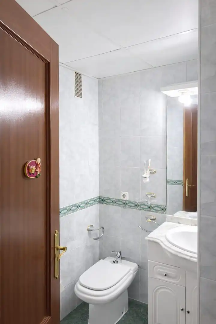 Baño de Piso en venta en Córdoba con Aire acondicionado, Calefacción y Balcón