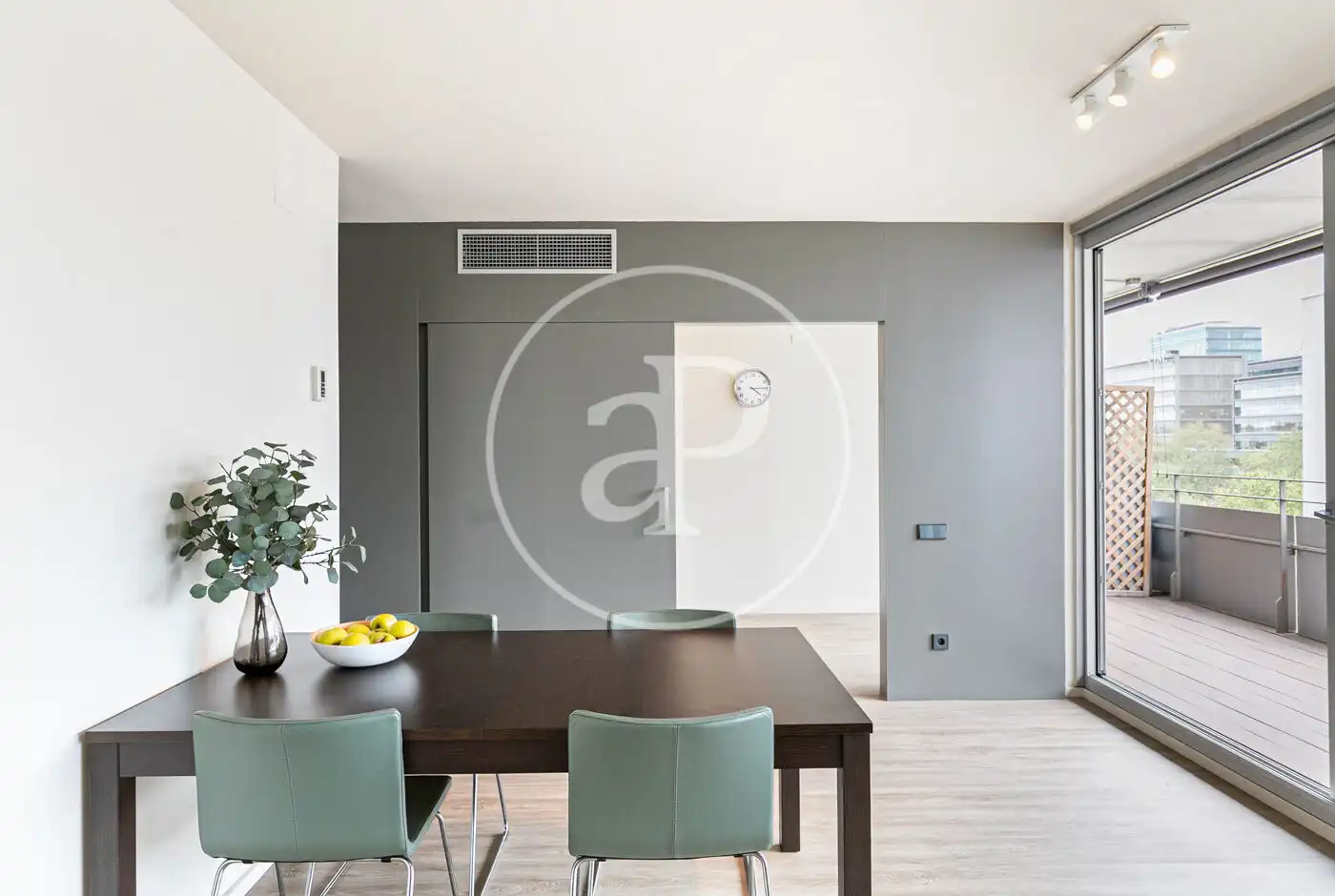 Esszimmer von Wohnung zum Verkauf in Barcelona mit Klimaanlage, Heizung und Terrasse