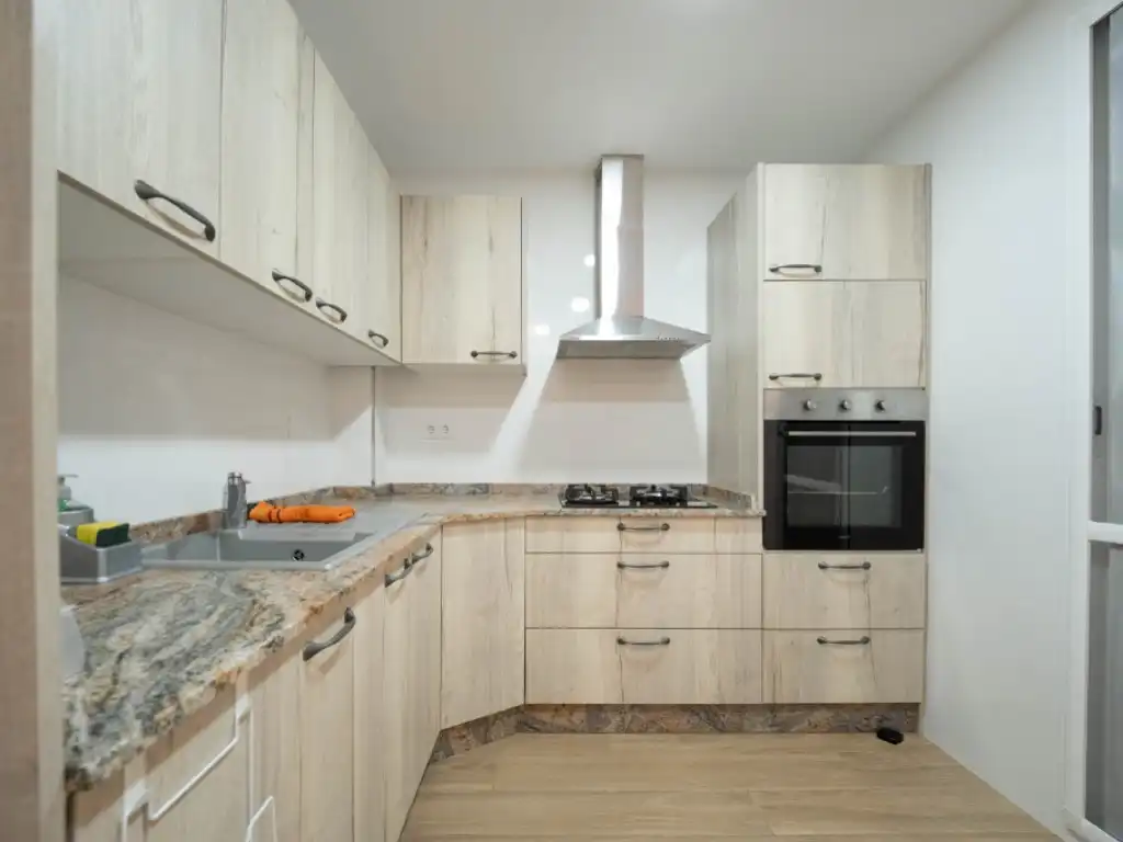 Cocina de Planta baja en venta en La Pobla de Vallbona con Aire acondicionado, Calefacción y Terraza