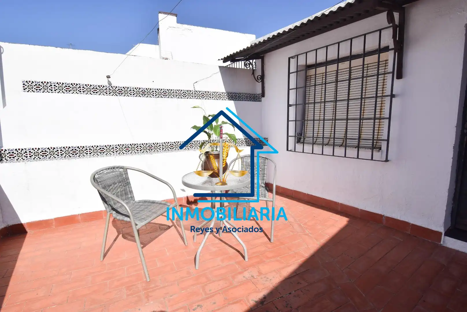 Terrassa de Casa o xalet en venda en Córdoba amb Aire condicionat