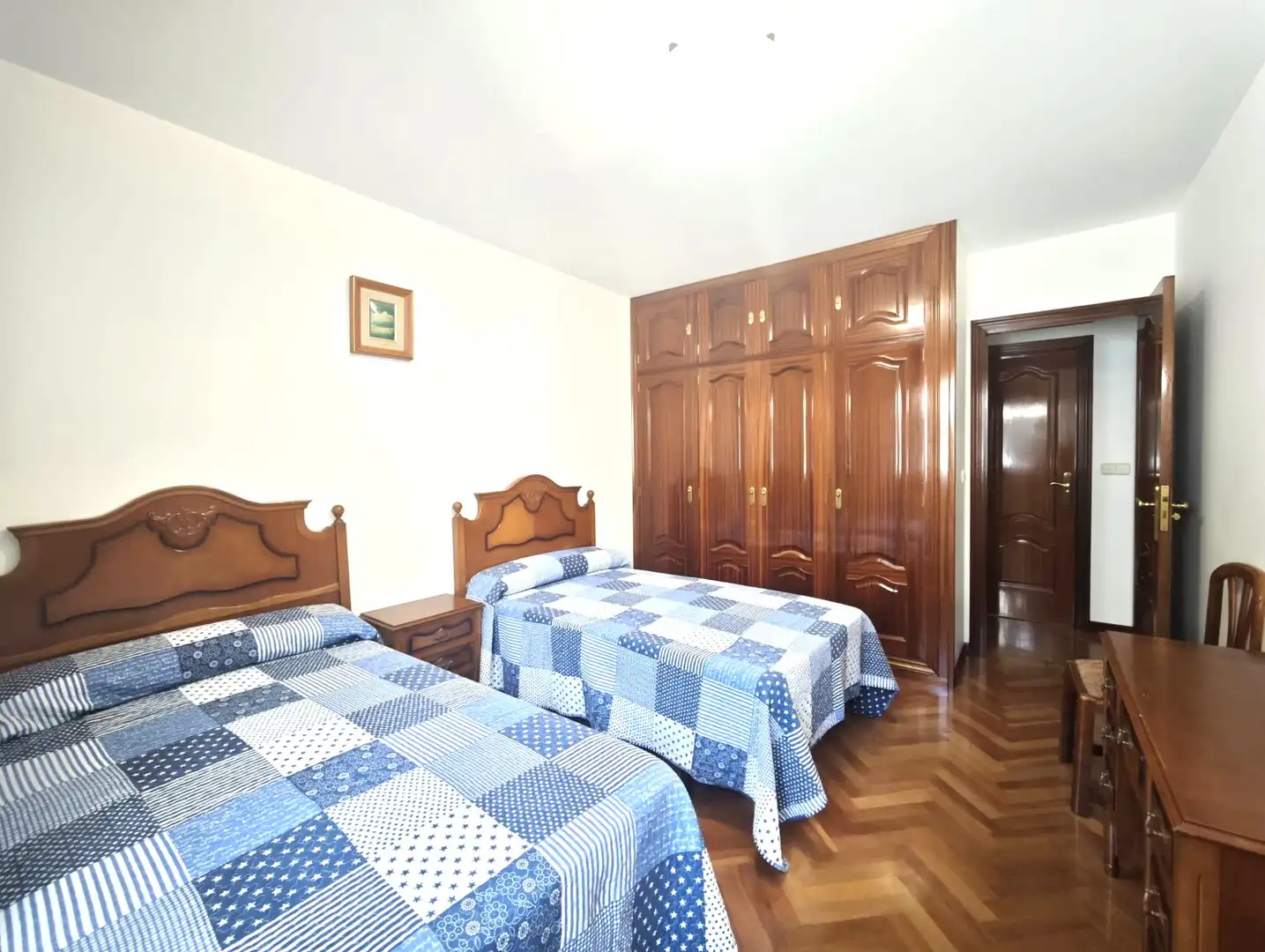Dormitori de Casa adosada en venda en Culleredo amb Moblat, Forn i Rentadora