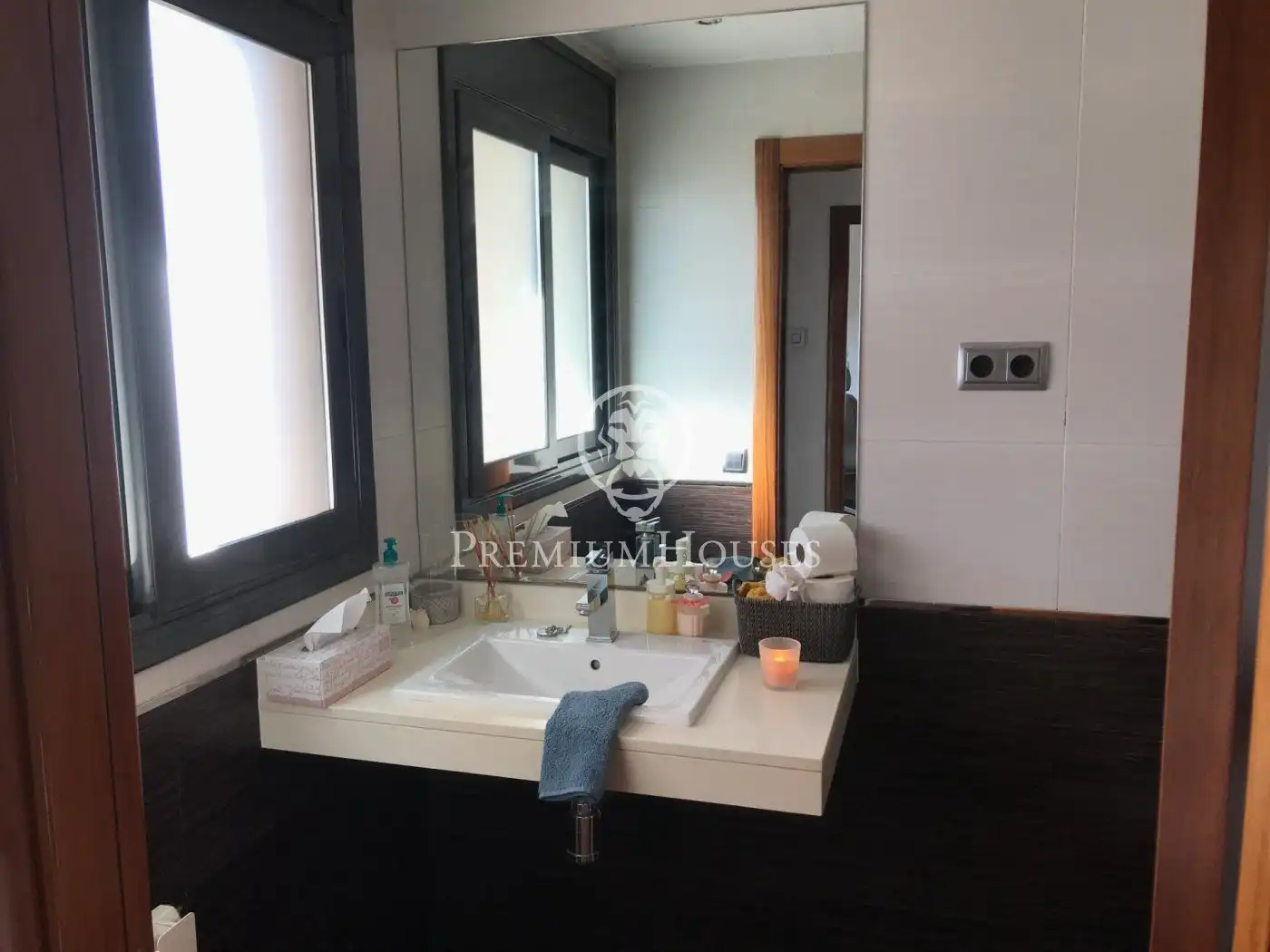 Bathroom of Detached homes for sale in Calafell  with Heating, Private garden and Parquet flooring