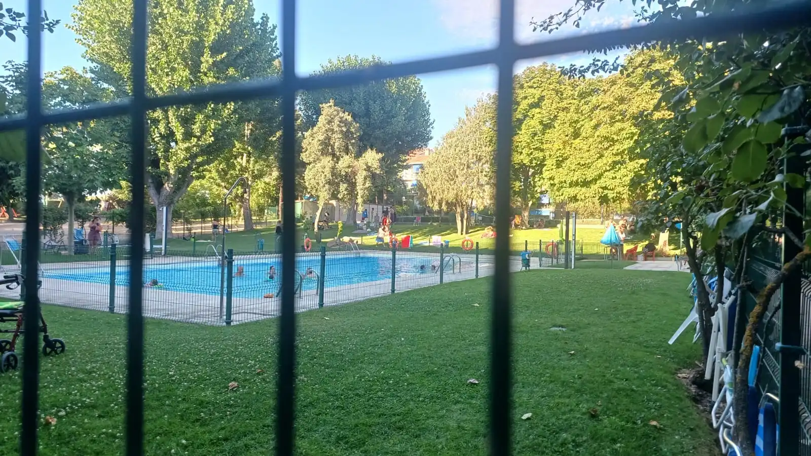 Piscina de Pis en venda en Collado Villalba amb Calefacció, Terrassa i Traster