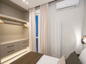 Piso en venta en Calle de Jesús del Valle, 25, Universidad - Malasaña, Centro